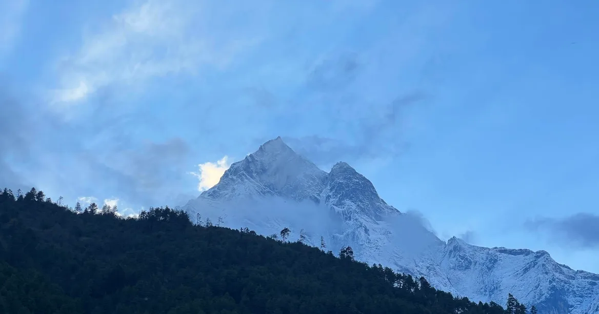 phari lapcha peak climbing