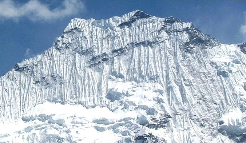 Ombigaichen Peak Climbing